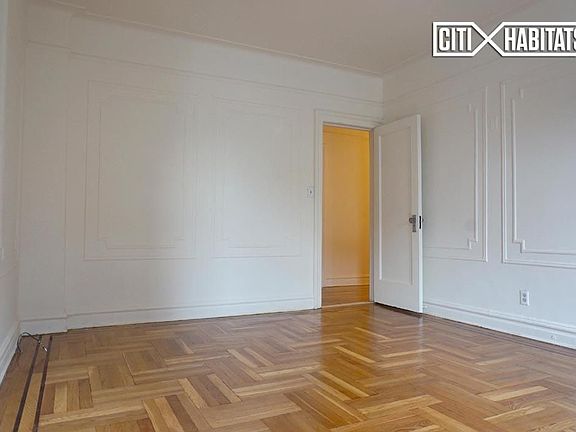 3rd image of 3285 33rd St APT A3