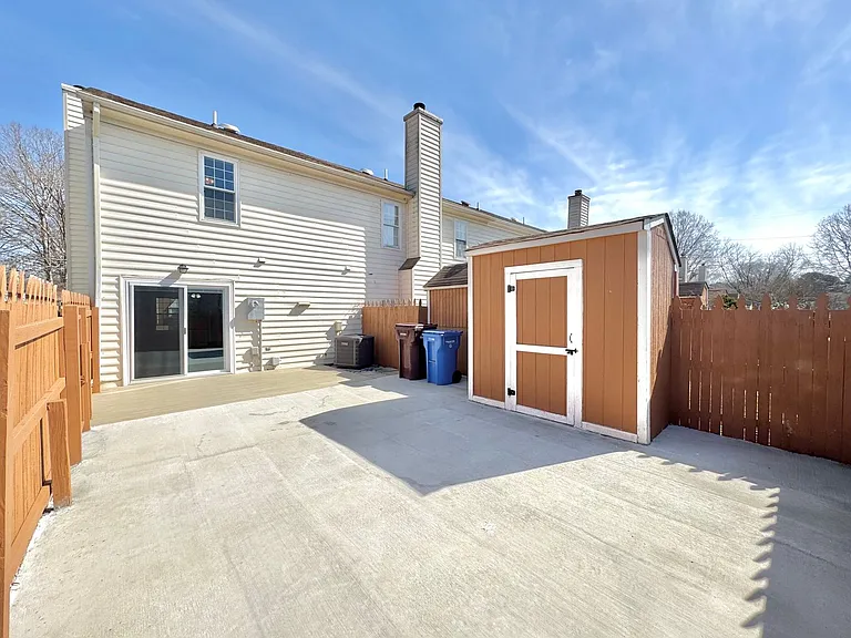 1037 Still Harbor Cir — Photo 19