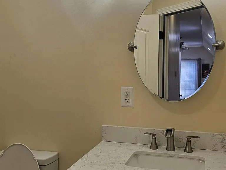89 Shady Lane Cv E — Photo 23
