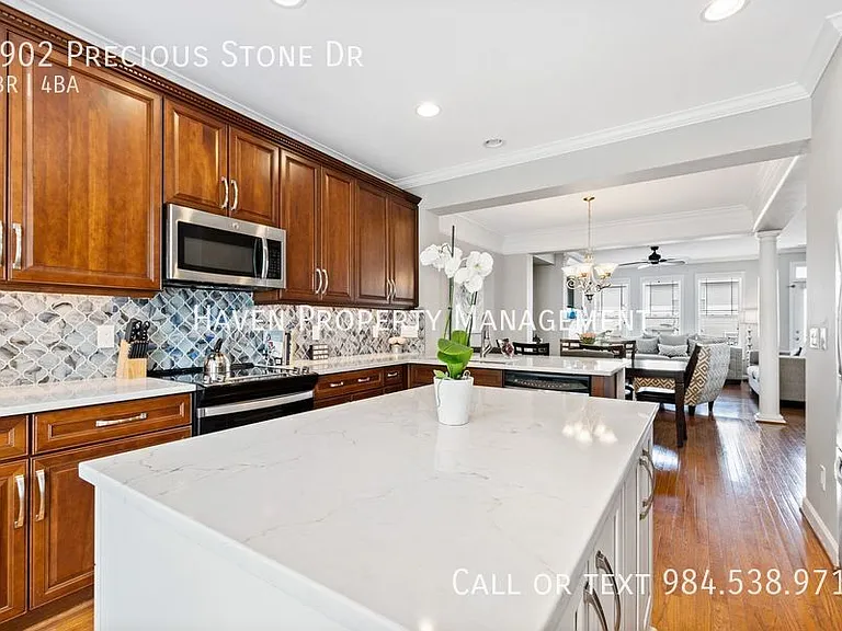 9902 Precious Stone Dr — Photo 13