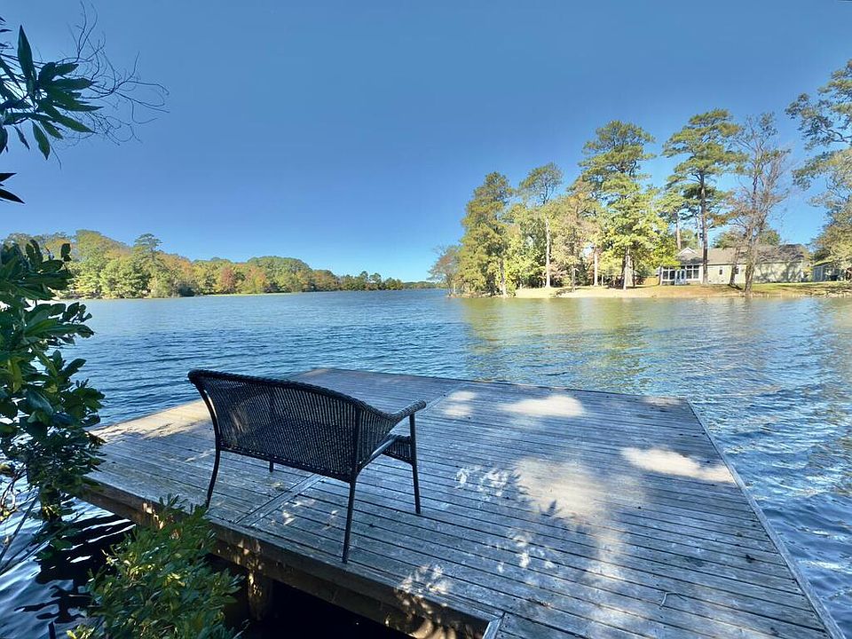 1st image of 4852 Brigadoon Dr