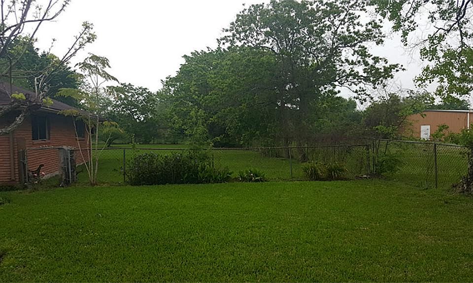 2nd image of 13829 Regg Dr