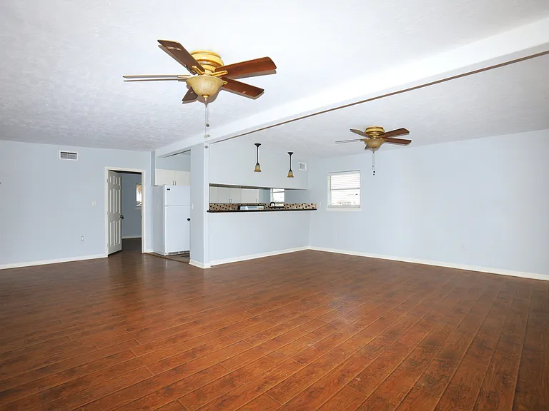 24 King Fish Ln — Photo 3