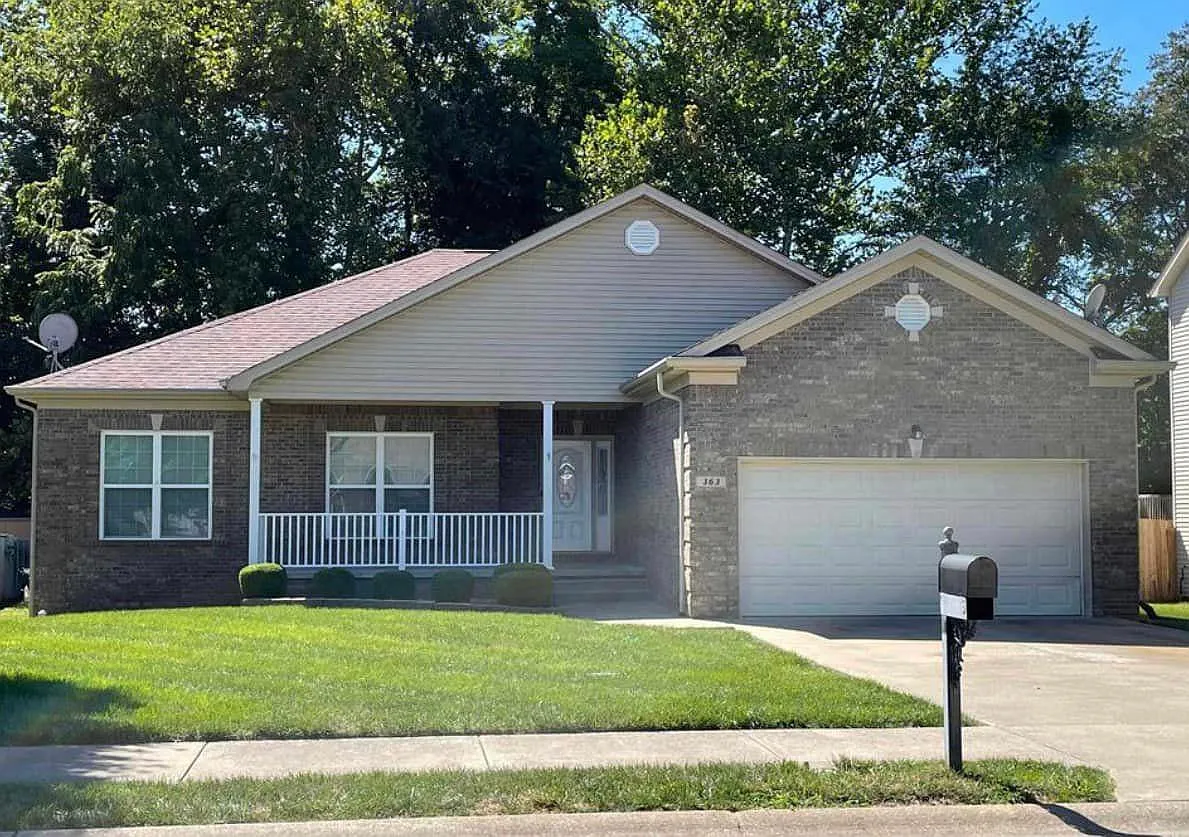 363 Vineland Place Dr photo 1
