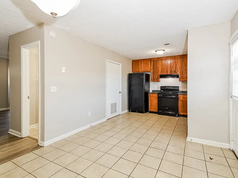 3571 Hopkins Ct — Photo 10