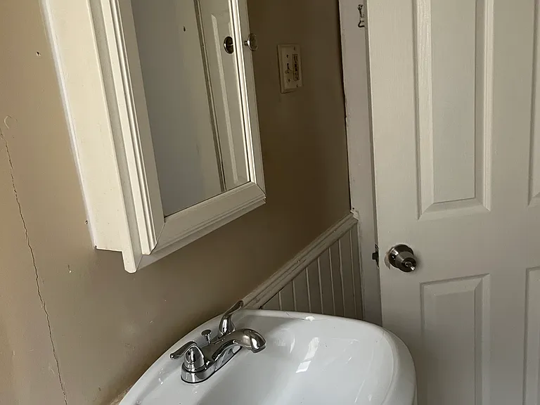 1819 Stahlwood Ave — Photo 8