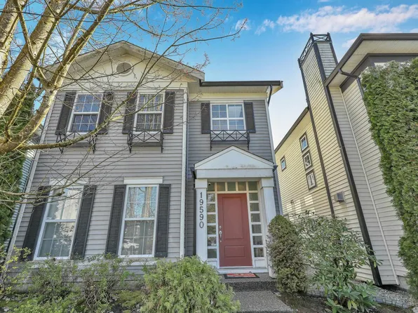 19590 Shingle Bolt Cres, Pitt Meadows, BC V3Y 2W7