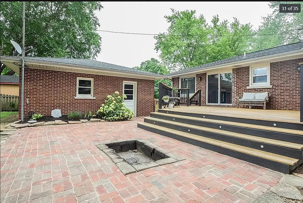 3 bed, 2041 sqft, $2,200 — Photo 2