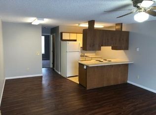 614 Random Ln APT 1, Gaylord, MI 49735