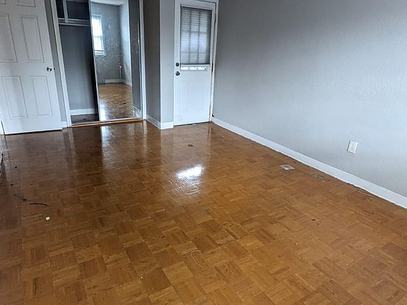 5th image of 31 Austin St APT 6C