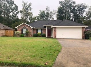 7375 Pleasant Bend Dr, Beaumont, TX 77708