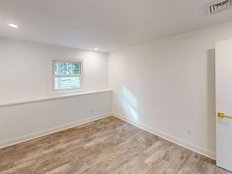 LOWER LEVEL BEDROOM
