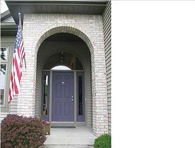 2nd image of 6384 Los Altos Dr NE