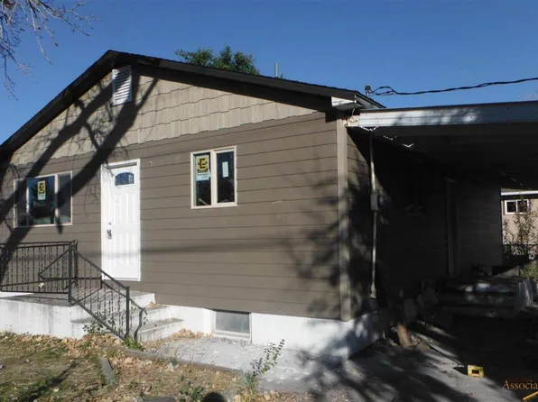 2104 Prairie Ave, Rapid City, SD 57701
