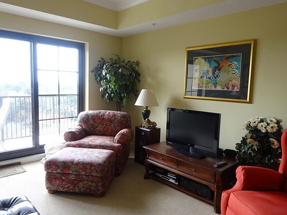 3rd image of 1478 Riverplace Blvd APT 601