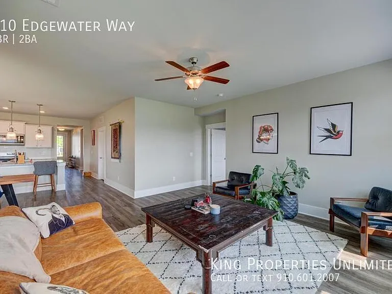 410 Edgewater Way — Photo 28