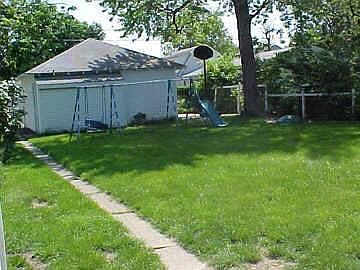 5th image of 529 N Wallace Ave