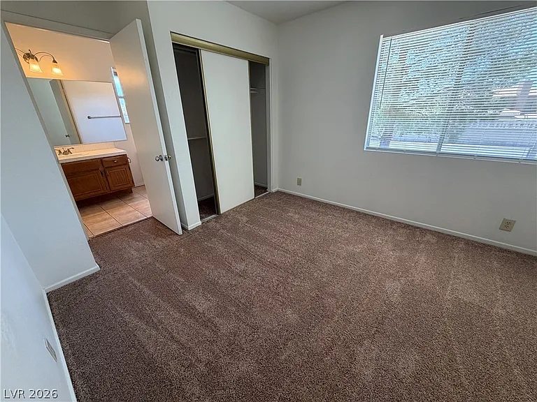9509 Swan Bay Dr — Photo 38