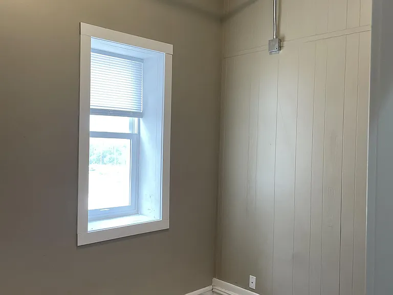 2nd Bedroom Pic 2