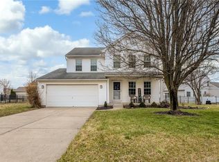 12 W Waterbury Dr, Springboro, OH 45066