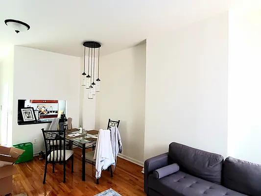 Rented by Compass | media 44