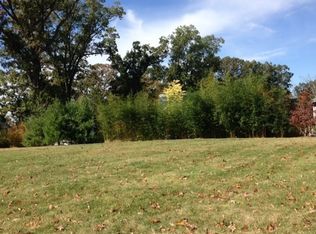 43 Overlook Rd, Livingston, NJ 07039