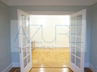 2530 34th St APT 2R, Astoria, NY 11103