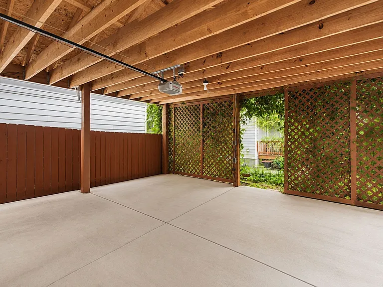 4808A Michigan Ave — Photo 53