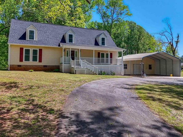 722 Cypress Point Dr, Chappells, SC 29037