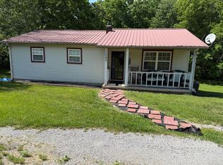 1045 Pearl Hinds Rd, Jamestown, TN 38556