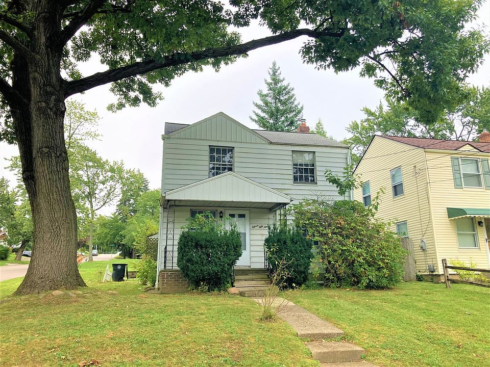 1st image of 1559 Redwood Ave