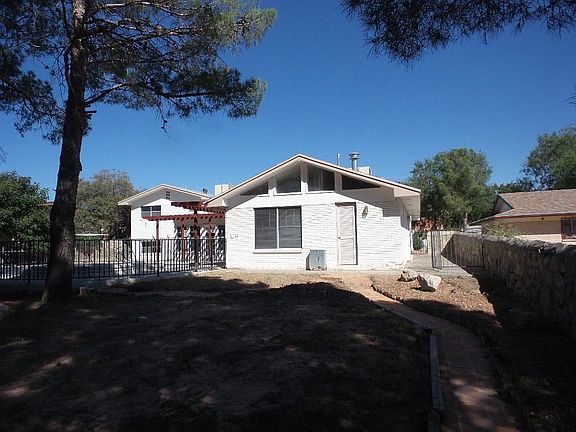 2nd image of 10648 Lakewood Ave