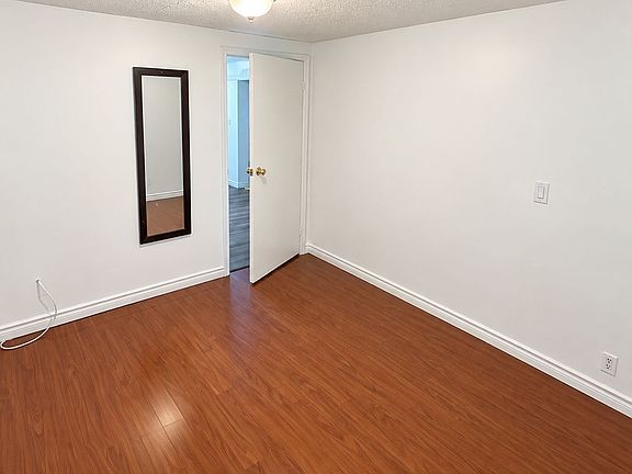 4th image of 5 Danmary Rd E #Basement