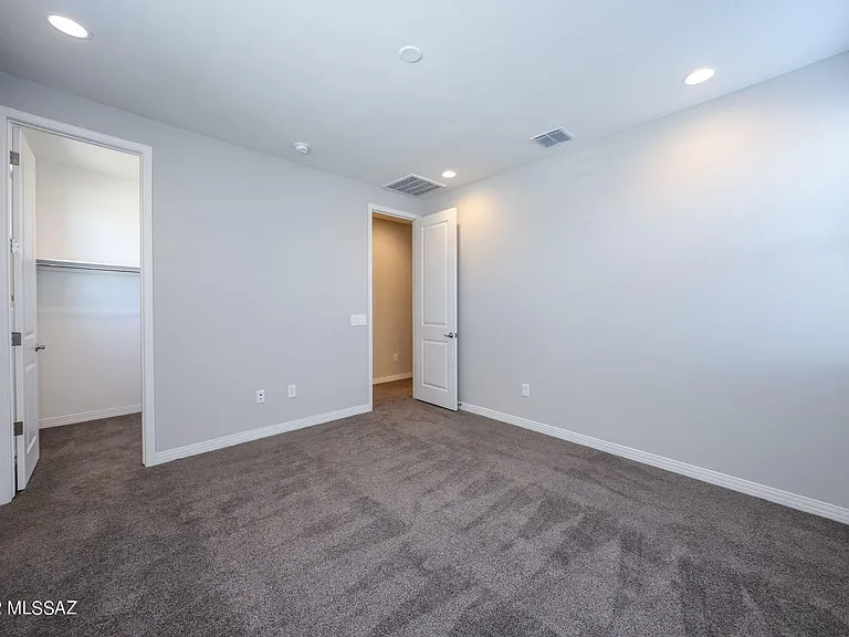 11846 N Silver Village Pl — Photo 34