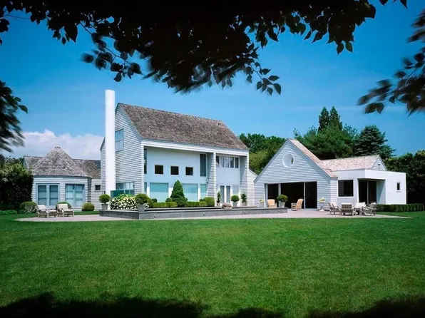 523 Pauls Ln, Water Mill, NY 11976