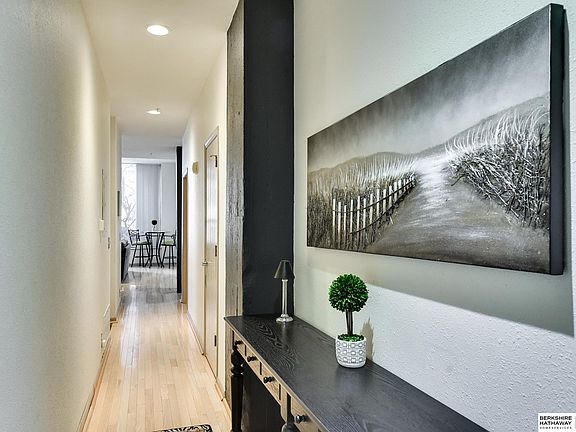 3rd image of 312 S 16th St APT 206