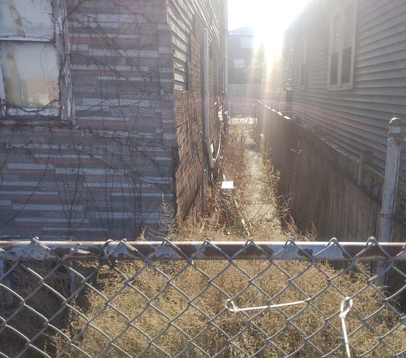 2nd image of 1819 W 33rd St