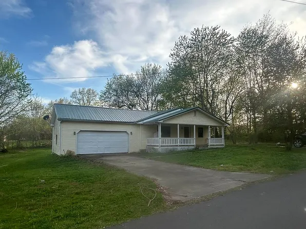 11450 Bonham St, Kevil, KY 42053