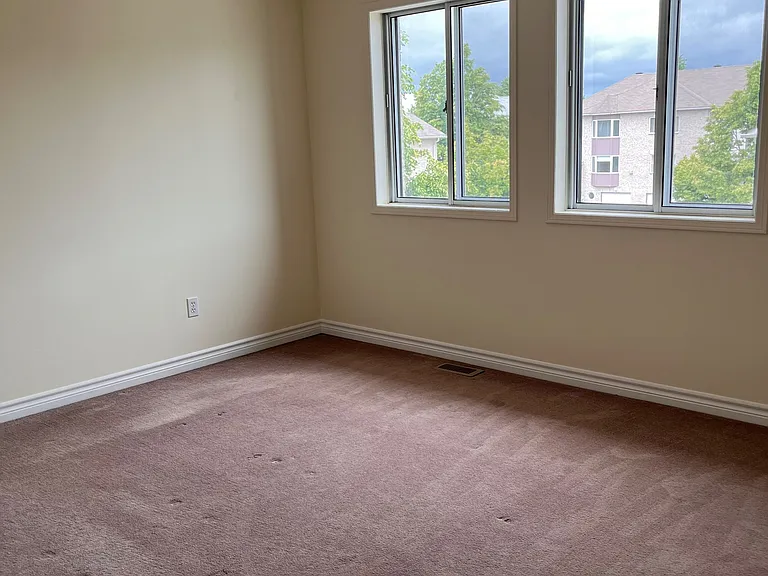 490 Veterans Dr #47 — Photo 6