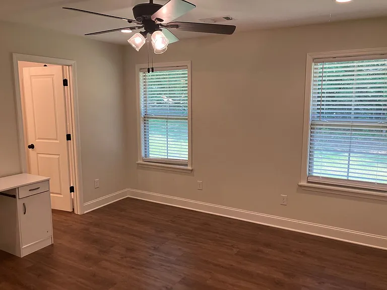 3316 Craigmont Cir — Photo 9