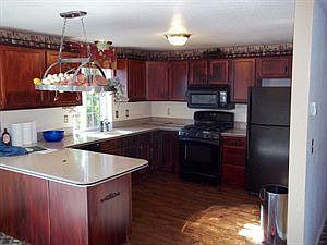5th image of 5114 Carole Dr NE