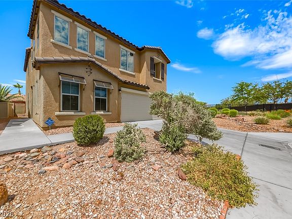 2nd image of 2704 Kona Crest Ave