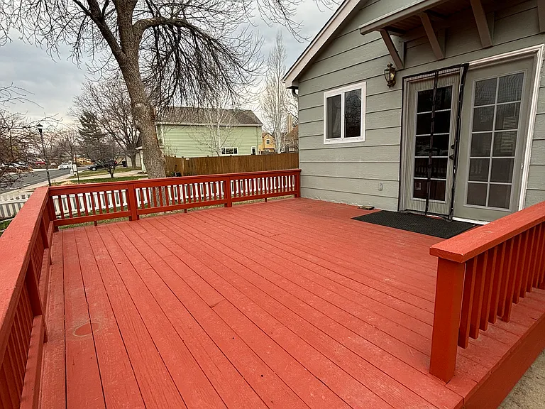 1900 Griffith Pl — Photo 10