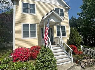 337 Orangeburg Rd, Pearl River, NY 10965