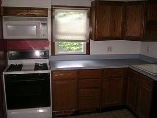2nd image of 471 Merrick St