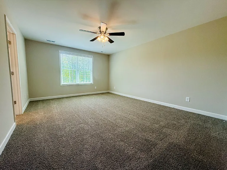 8107 King Rd — Photo 15
