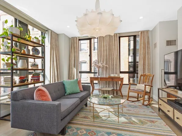 346 Congress St #302, Boston, MA 02210