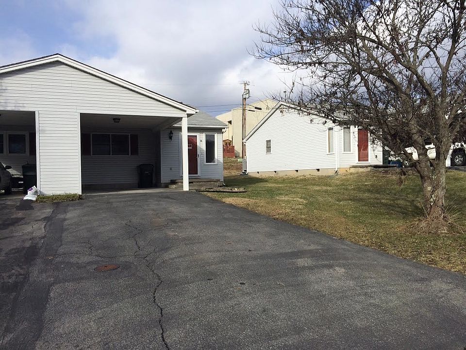 1st image of 136 Aspen Cir
