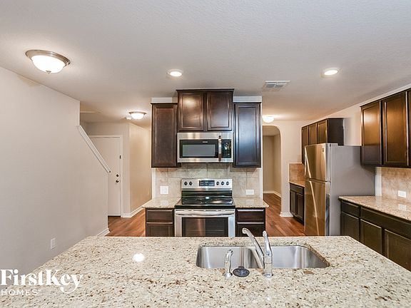 5th image of 11624 Blackmore Leap