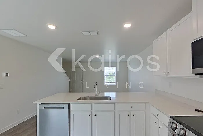 153 George Oxford Dr — Photo 10